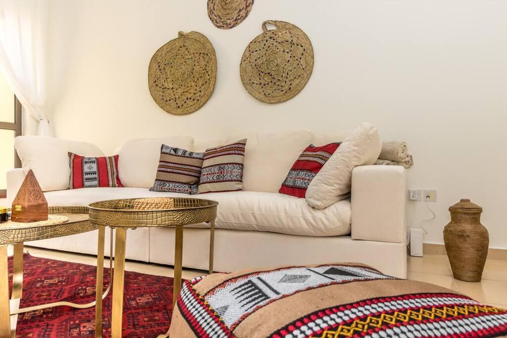 The Premium Jbr Sea View Luxury Suite Awarded "Traveller Award 2025" Дубай Экстерьер фото
