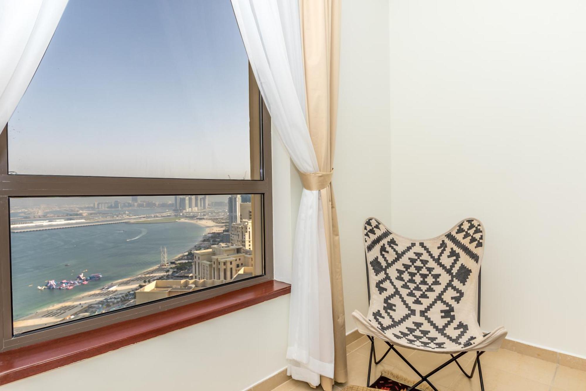 The Premium Jbr Sea View Luxury Suite Awarded "Traveller Award 2025" Дубай Экстерьер фото